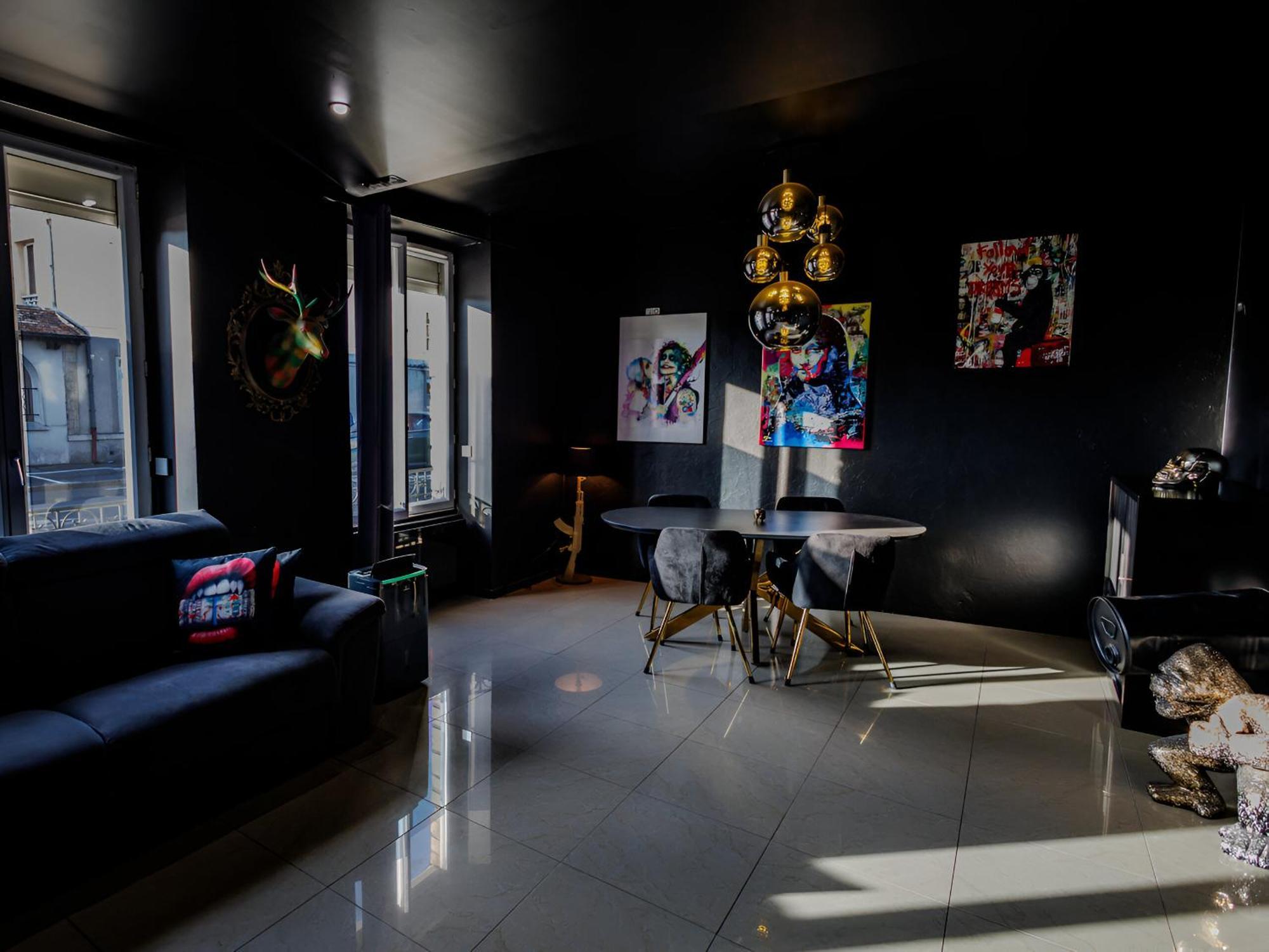 Appartement Pop Art - Asterix,Cdg,Chantilly,Disney لا شابيل أو سيرْفا المظهر الخارجي الصورة